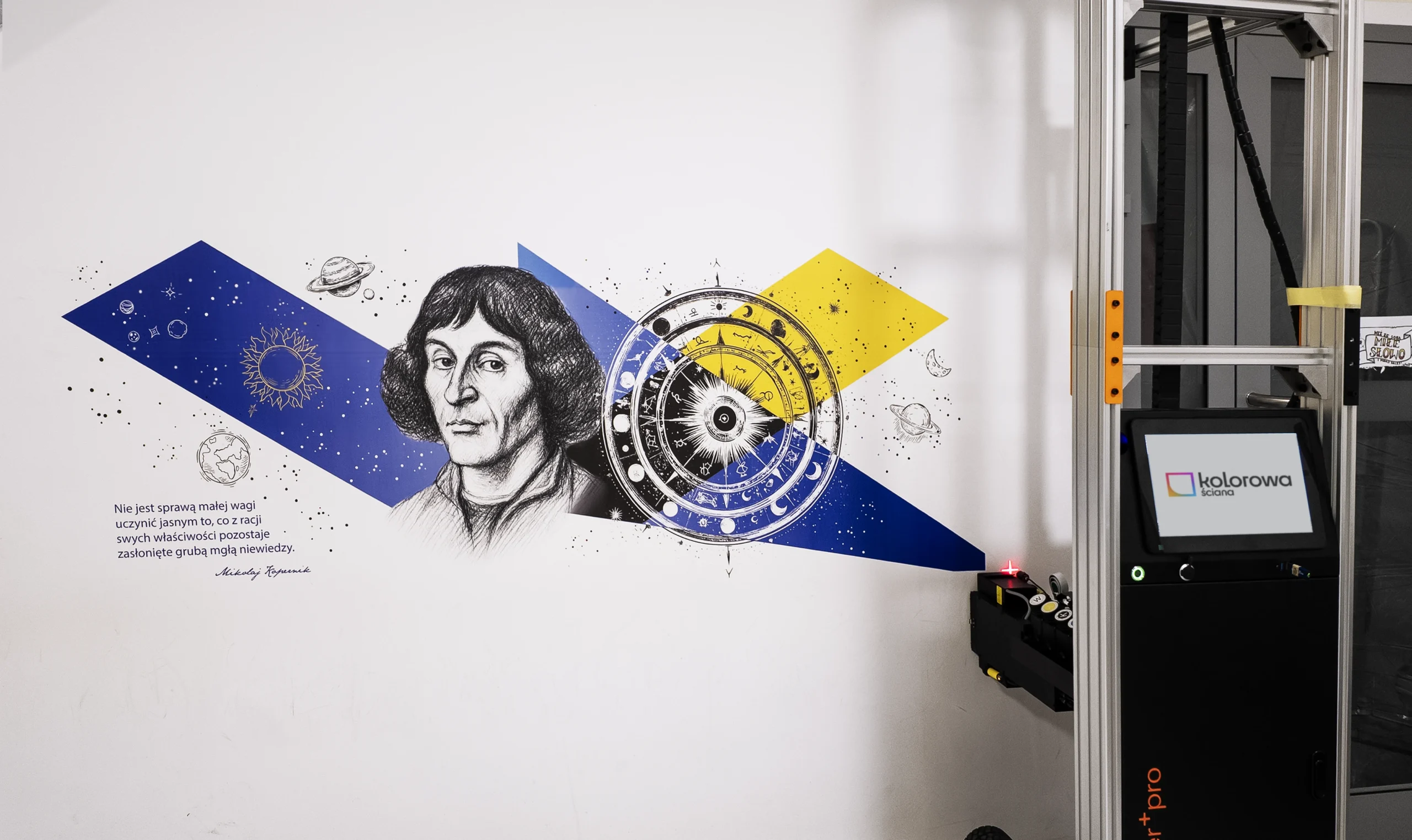 Druk ścienny Otwock – realizacja SP4 Otwock 1