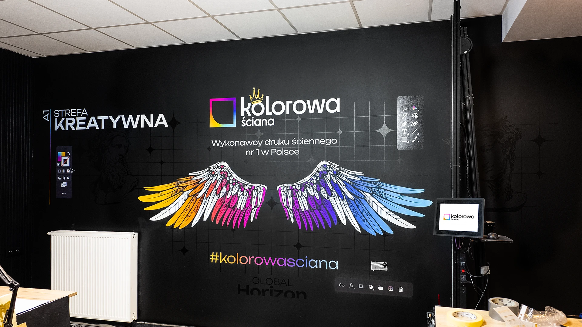 Druk ścienny Nasze biuro ;) – realizacja Kolorowa Ściana – Biuro